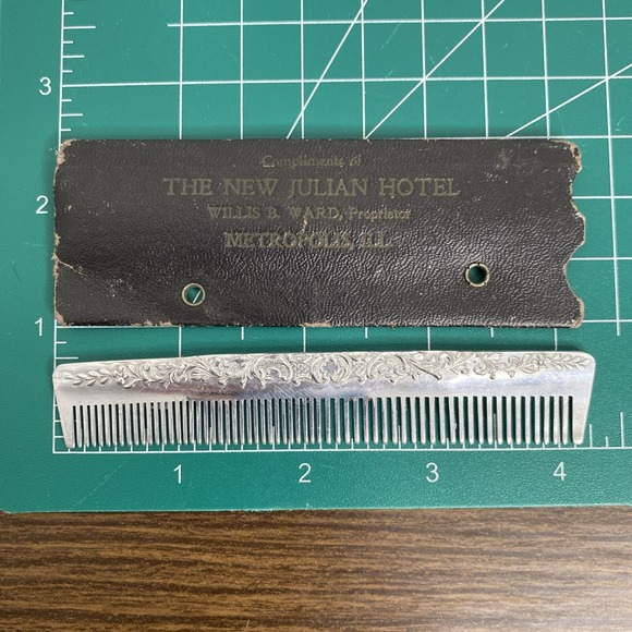 VTG Metropolis IL - The New Julian Hotel Advertising  4" Aluminum Hair Comb - Picture 12 of 12